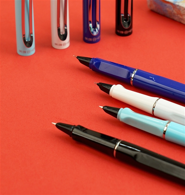 送30支墨囊：英雄1515鋼筆12.9元官方發(fā)車（三色可選）