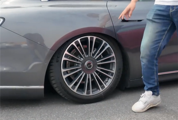 曝享界S9新車空懸塌了 車主：北汽專家親自檢測(cè)、問(wèn)題已解決