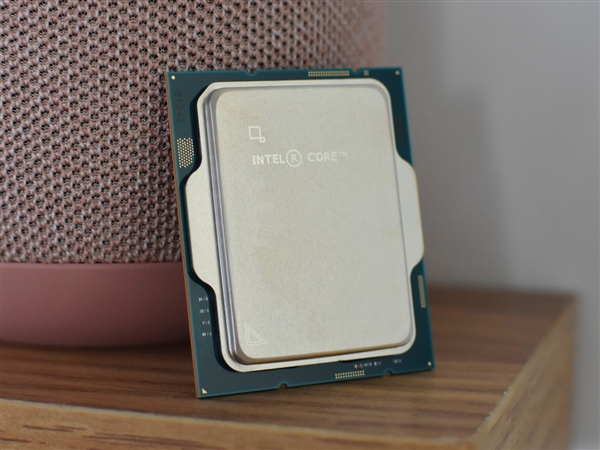 英特爾公布第13代與第14代臺(tái)式機(jī)CPU不穩(wěn)定根本原因：將提供解決方案