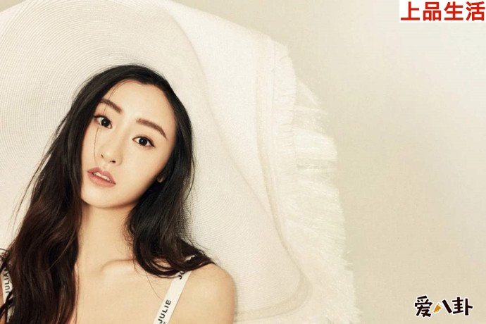 實力一般的毛曉慧受東家榮信達力捧