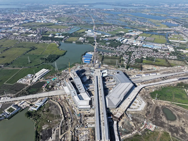 全國首座六邊形立體交通樞紐綜合體：蘇州南站正式亮相！