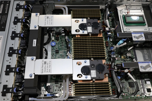 192核心384線程、5GHz起飛！AMD Zen5 EPYC首測：領(lǐng)先至強6幾乎40％