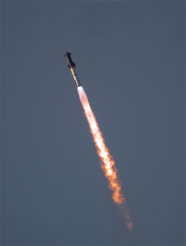 星艦第五飛非官方美圖合集：可以換壁紙、頭像了！