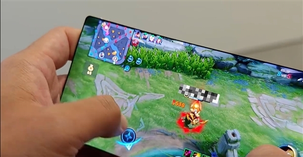 史上完美真全面屏！努比亞Z70 Ultra升級1.5K屏下方案+主攝可變光圈