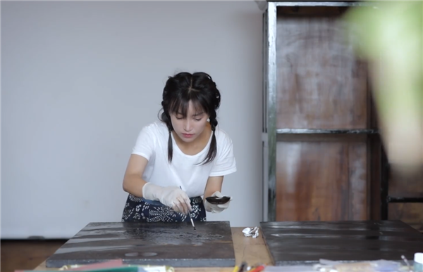 文化輸出第一人！網(wǎng)紅博主李子柒回歸 時(shí)隔四年更新視頻