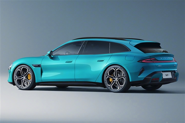 雷軍早上不到7點到達小米汽車工廠：問網(wǎng)友“要不要再瞇會”