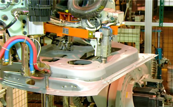 新勢力們交不出車 就因為這個很普通的零件