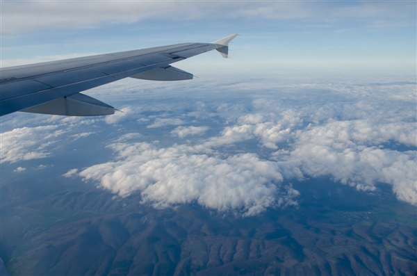 馬斯克怒批F-35戰(zhàn)機(jī)：無人機(jī)才是未來 F-35已成過去式