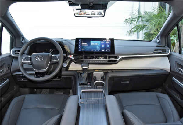 豐田格瑞維亞公布限時優(yōu)惠：限時26.38萬起硬剛別克GL8！