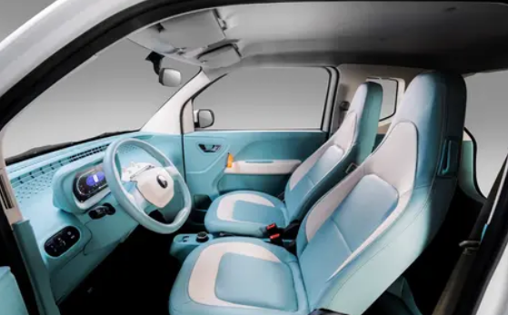 宏光MINIEV同級(jí)！全新凌寶Uni微甜版上市：售3.48萬(wàn)元