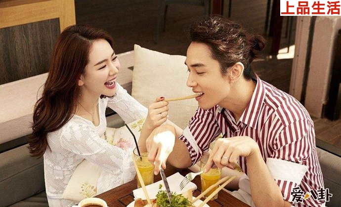 兩人為何分手竟是被戚薇插足？