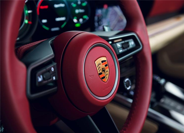 普及放緩 銷量大跌：曝保時(shí)捷將重新評估電動(dòng)汽車計(jì)劃