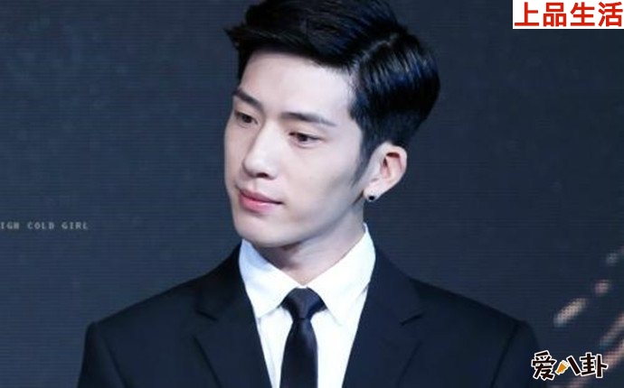 井柏然寫(xiě)真