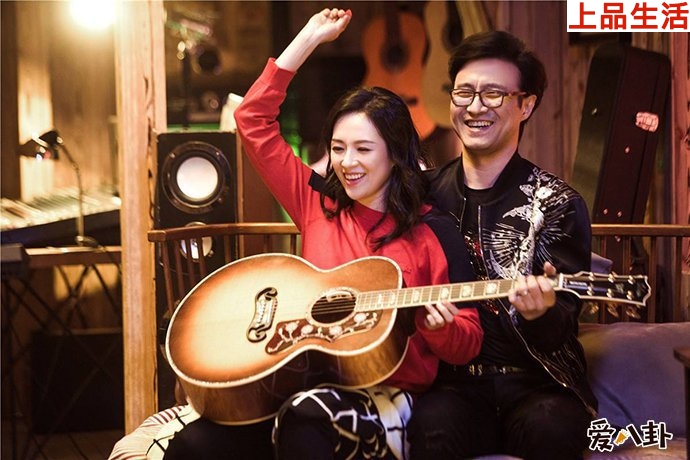 曝章子怡美國產(chǎn)二胎，醒醒有弟弟了嗎