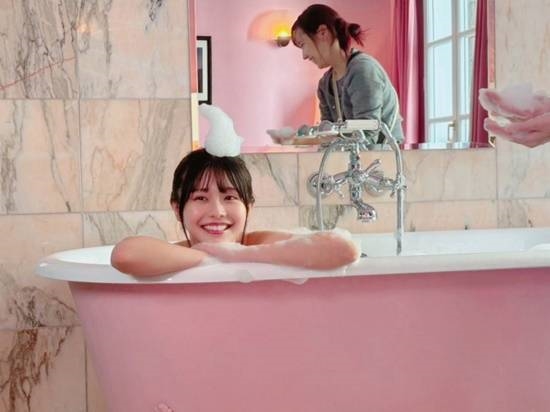 《假面騎士》最美女反派淺倉(cāng)唯：改名復(fù)出拍新寫真