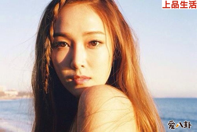 鄭秀妍寫(xiě)真