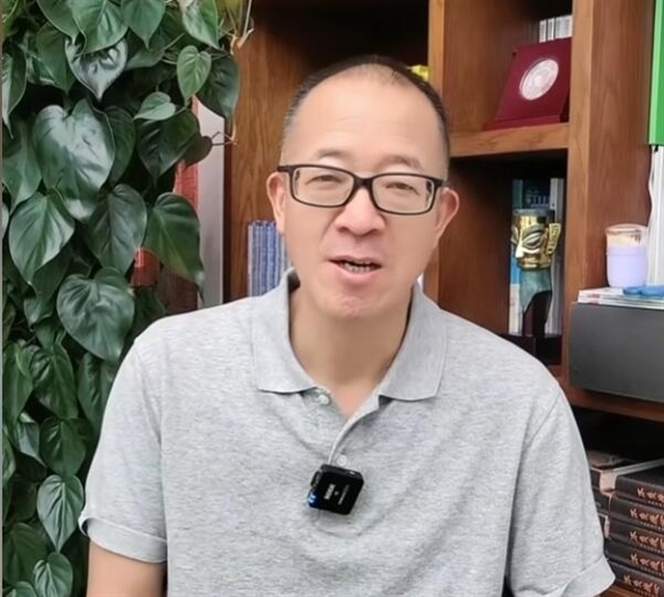 30%跌幅背后：新東方財報引發(fā)股價震蕩 未來能否扭轉(zhuǎn)