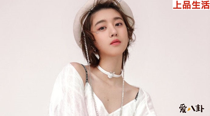 李凱馨寫(xiě)真