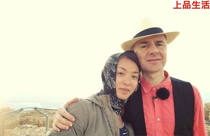 52歲的金星還是漢斯如此恩愛(ài)