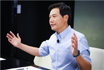 小米車主稱贊雷軍是中國汽車之光！雷軍：SU7 Ultra要成紐北之王