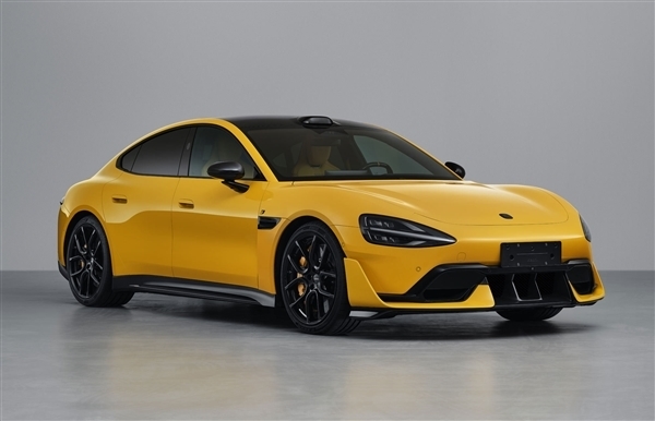 2分9秒944速量產(chǎn)車！小米SU7 Ultra刷新上海國際賽車場紀(jì)錄 雷軍：里程碑式跨越