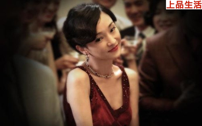 迅兒哥的短發(fā)造型