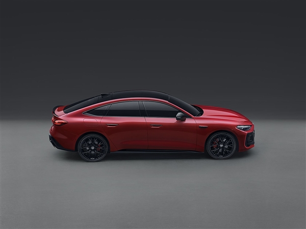 首款搭載華為高階智駕的燃油車：全新上汽奧迪A5L細(xì)節(jié)揭秘