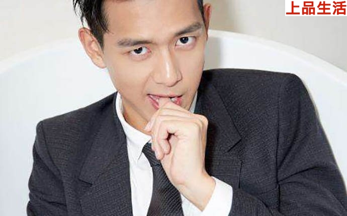 李現(xiàn)為偶像打榜！李現(xiàn)被扒還曾與周迅有一腿？