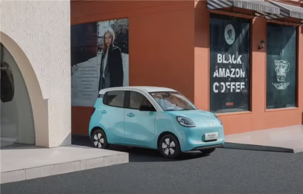 預(yù)訂訂單超1.5萬(wàn)臺(tái)！五菱宏光MINI EV四門版將于明日上市