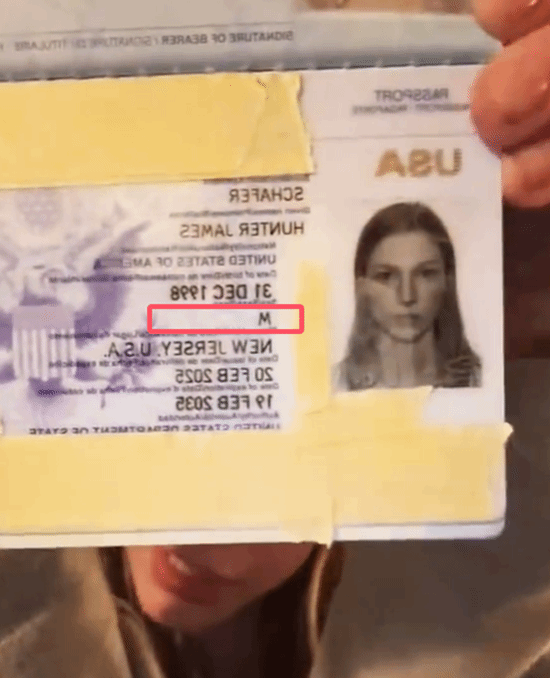 美國跨性別女星新護(hù)照性別一欄被改為男性：吐槽說好的自由呢