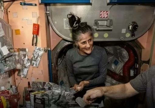 滯留太空9個(gè)月 美國(guó)宇航員