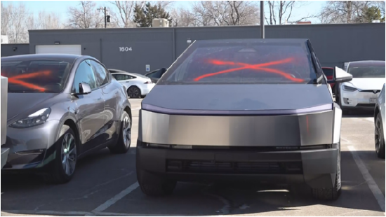 成全民公敵！馬斯克暴力裁員惹眾怒：美國(guó)U型鎖砸向特斯拉