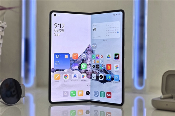 小米年度大招！MIX神秘旗艦首度曝光