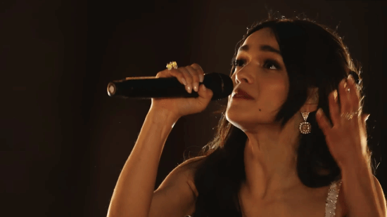 3月21日國內(nèi)上映！《白雪公主》真人版女主公開亮相 真人造型美艷