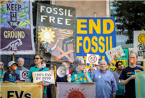 背刺馬斯克！加州欲禁售燃油車：特朗普一紙政令否決