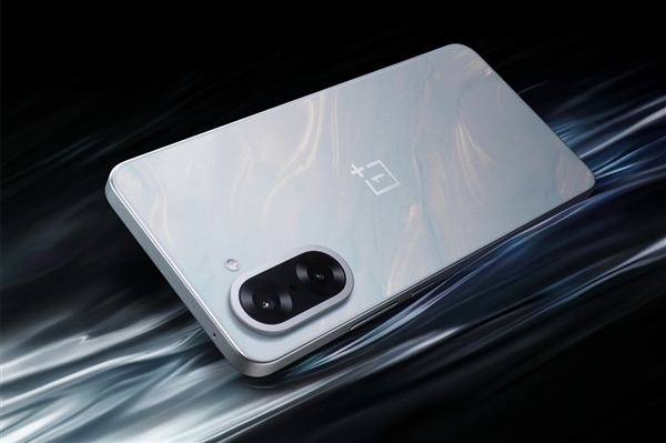 超5小時(shí)游戲滿幀！一加Ace 5競速版搭載獨(dú)家電競?cè)? h=