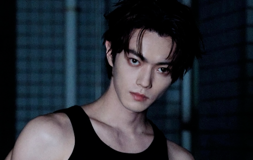 男演員許凱被曝長期聚眾賭博