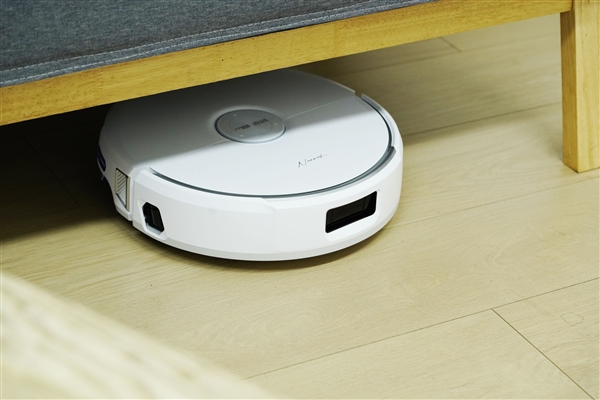 履帶式熱活水循環(huán)洗地！云鯨J6圖賞