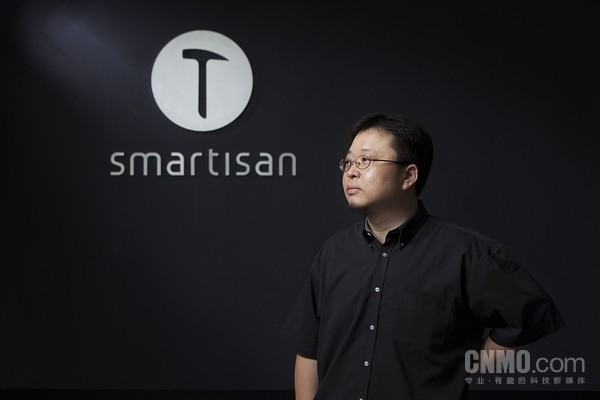 羅永浩回應(yīng)吐槽BBA設(shè)計：我的工作室拿過所有設(shè)計大獎